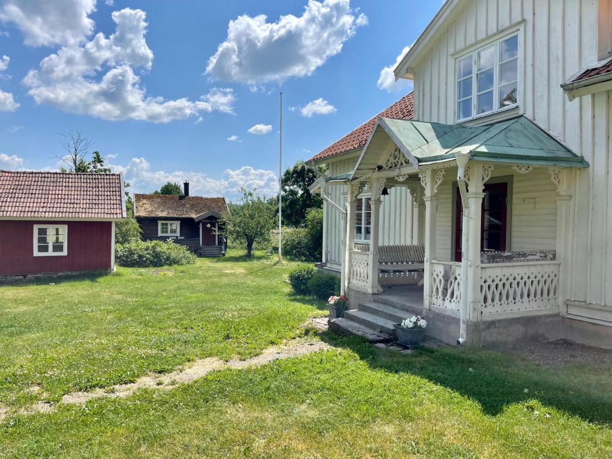 Backgardens Timmerstuga Falköping Eksteriør billede